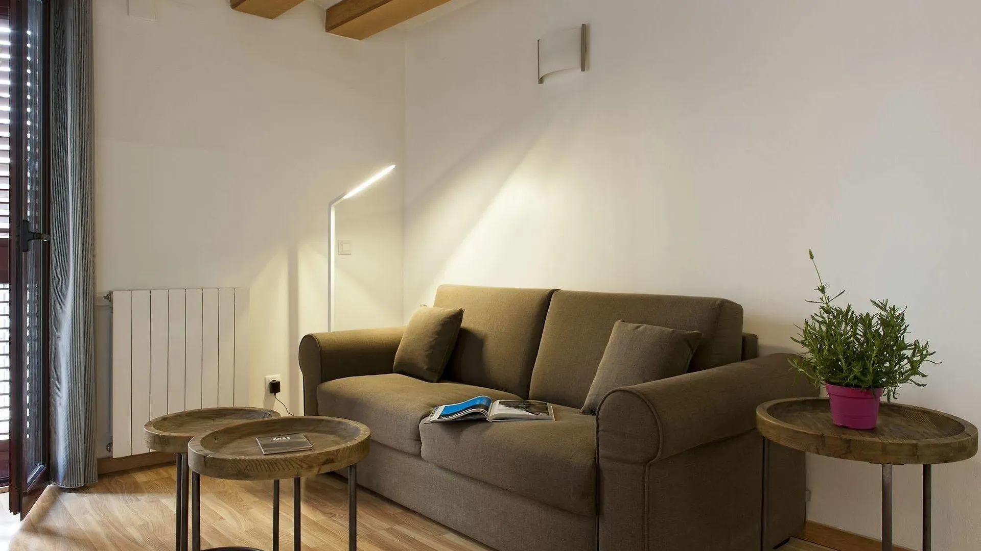 Mh Apartments Liceo Barcelona 0*,