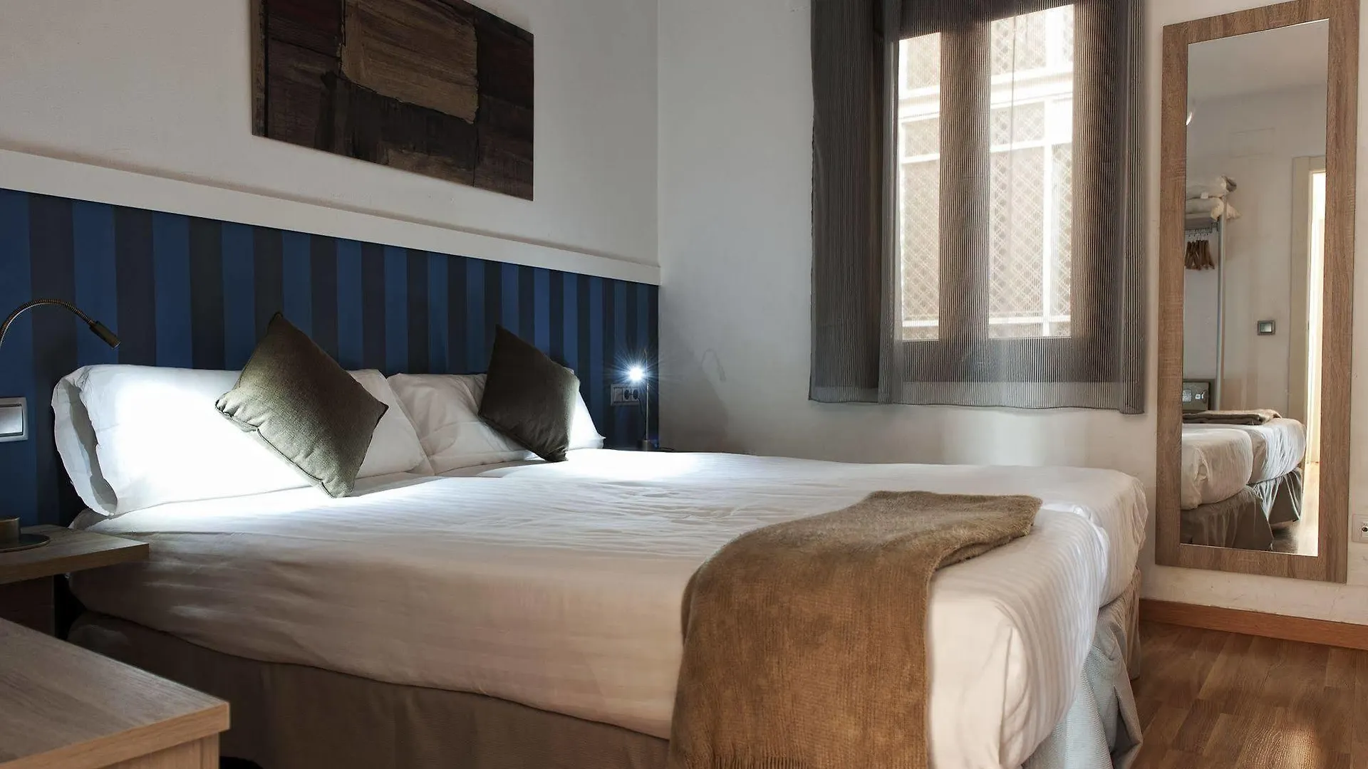 Mh Apartments Liceo Barcelona